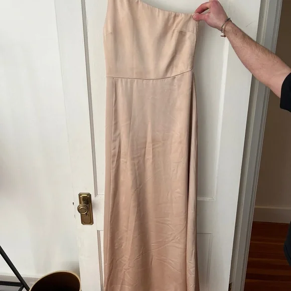 Bridesmaid Dress, Shannon One Shoulder Dress in Champagne Luxe Satin - Picture 2 of 11